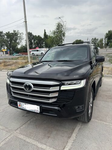 срочно срочно продам машину: Toyota Land Cruiser: 2022 г., 3.5 л, Типтроник, Бензин, Внедорожник