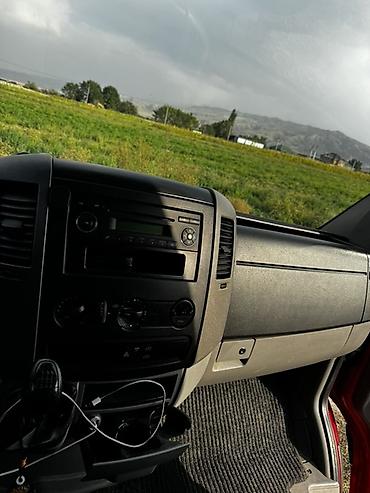 фары на спринтер: Mercedes-Benz Спринтер: 2012 г., 2.2 л, Механика, Дизель, Фургон — 9