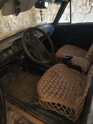 VAZ (LADA): VAZ 2106 sedan - Kuzov: 4 qapılı klassik “Jiquli” (VAZ 2106) kuzovu — 7