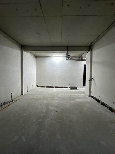 Продажа магазинов: Продажа магазинов В жилом доме, 415 м², Готовая ПСО (под самоотделку), С санузлом, Цокольный этаж этаж — 14