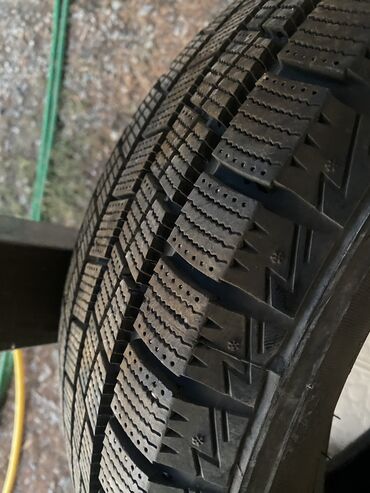 купить шины 33 12.5 r15 бу: Шины 215 / 60 / R 16, Зима, Б/у, Комплект, Легковые, Китай, Goform