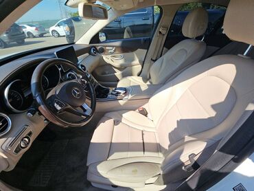 Mercedes-Benz: Mercedes-Benz C-Class: 2 l | 2016 il Sedan — 7