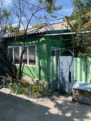 рухий мурас 1: Продаётся Дом, город Кемин, улица 40 лет октября, на территории — 2
