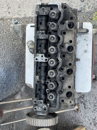 запчасти на опель вектра с: ГБЦ Mitsubishi 1992 г., 2.5 л, Б/у, Оригинал, Япония