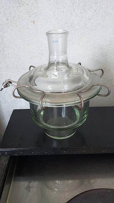 Medicinska oprema: Laboratorijsko staklo III
 Adapteri konektori — 15