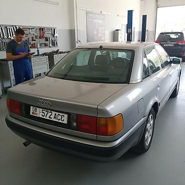 uni v: Audi 100: 1992 г., 0.2 л, Механика, Бензин, Седан — 2