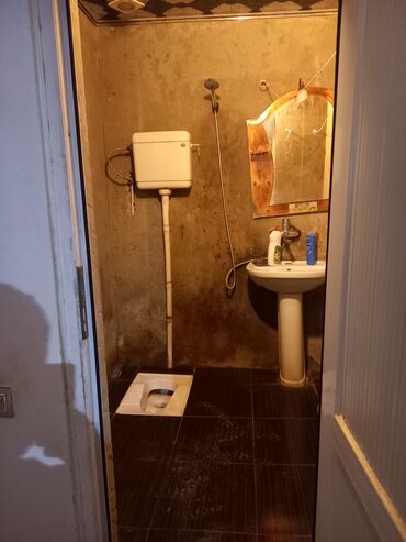 Həyət evləri və villaların satışı: 1 otaqlı, 28 kv. m, Orta təmir — 7