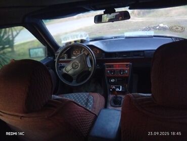 Mercedes-Benz: Mercedes-Benz W124: 2 l | 1992 il Universal — 7