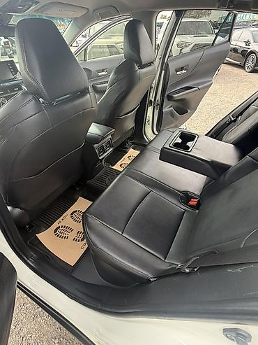Транспорт: Toyota Venza: 2021 г., 2.5 л, Вариатор, Гибрид, Кроссовер — 7