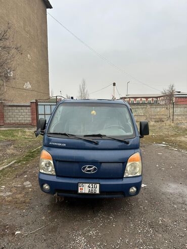 150000 сом машина: Hyundai Porter: 2005 г., 2.6 л, Механика, Дизель