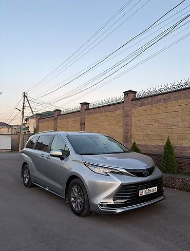 Продажа авто: Toyota Sienna: 2024 г., 2.5 л, Автомат, Гибрид, Минивэн — 3