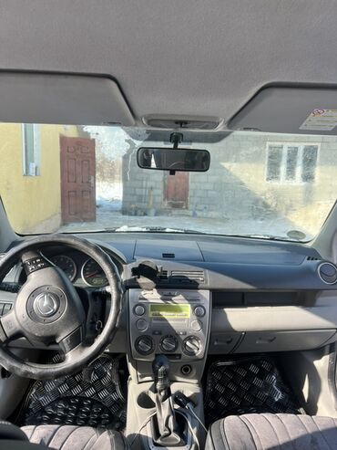Mazda: Mazda 2: 2004 г., 1.3 л, Механика, Бензин, Хэтчбэк — 7