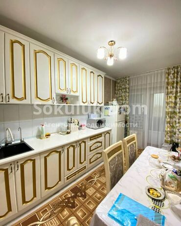 двухэтажный дом в бишкеке: 3 бөлмө, 57 кв. м, 3 кабат