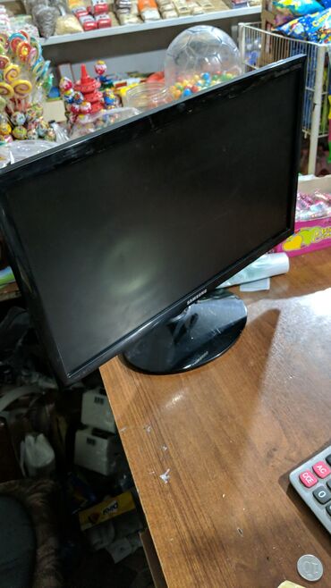 телевизор skyworth 32 цена бишкек: Монитор, Samsung, Колдонулган, 21" - 22"