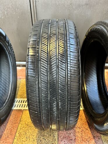 Təkərlər: Şin Michelin 235 / 55 / R 19 — 4