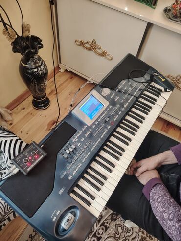 тромбон музыкальный инструмент: KORG pa800 heç bir problemi yoxdur tam işləkdir