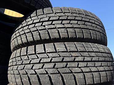 89 2: Шины 175 / 70 / R 14, Зима, Б/у, Пара, Легковые, Япония, GoodYear — 1