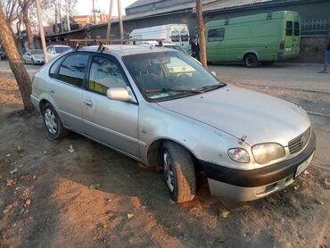 Toyota: Toyota Corolla: 2001 г., 1.8 л, Механика, Бензин, Хэтчбэк — 6