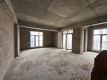 Вторичное жилье: Satılır 3 otaqlı yeni tikili 110 m², 28 May m. Kateqoriya Yeni tikili — 8