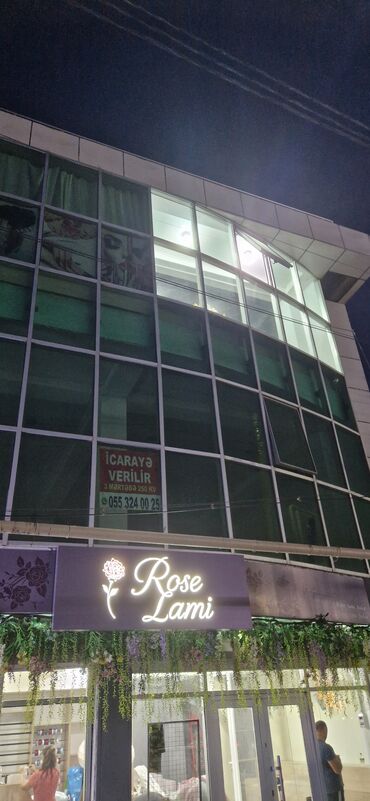 Ofislər: İcarəyə verilir----Masazırda yol kənarında 3 mərtəbəli +açıq mansarlı — 4