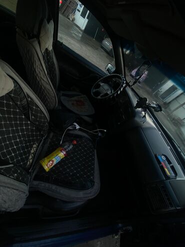 Volkswagen: Volkswagen Passat Variant: 1994 г., 2 л, Механика, Бензин, Универсал — 8