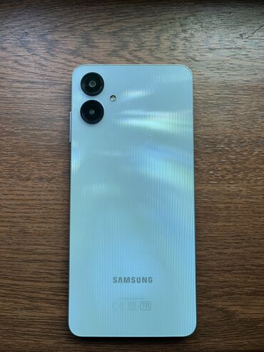 Samsung: Samsung Galaxy A06, 64 GB, rəng - Mavi, Barmaq izi, Face ID