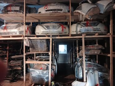 Bamperlər, buferlər: Nissan bamperləri. Müxtəlif markalar üçün uyğun olan bamperlər təklif