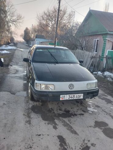 срочная продажа авто по низким ценам: Volkswagen Passat: 1.8 л, Механика, Бензин, Седан