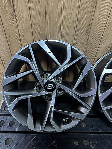 Диски: Литые Диски R 17 Hyundai, Комплект, отверстий - 5, Б/у — 7