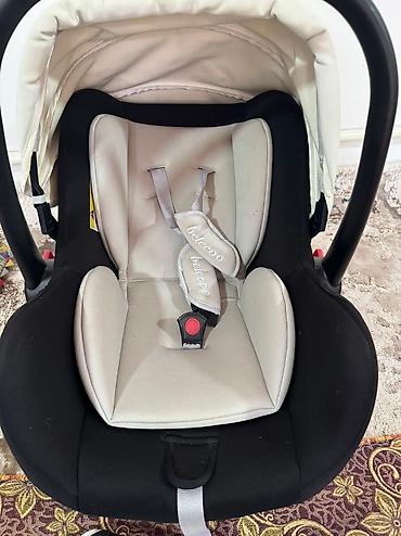 Коляски: Продается коляска 3в1 + автолюлька. Имеется сетка от коморов — 3