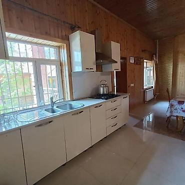 naxcivan satilan heyet evleri: 200 kv. m, 6 otaqlı, Hovuzlu, Kombi, Qaz, Su — 6