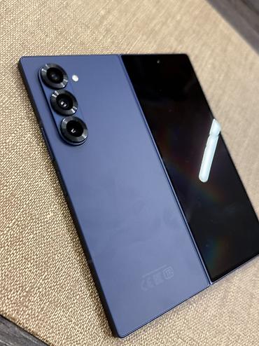 Samsung Galaxy Z Fold6, Б/у, 256 ГБ, 1 SIM, eSIM