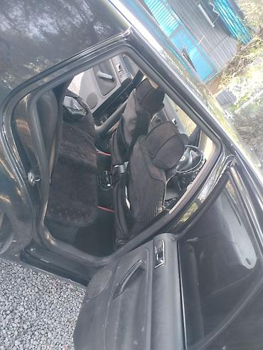 гольф 2 4 4: Volkswagen Golf: 2003 г., 2.3 л, Механика, Газ, Хэтчбэк — 10