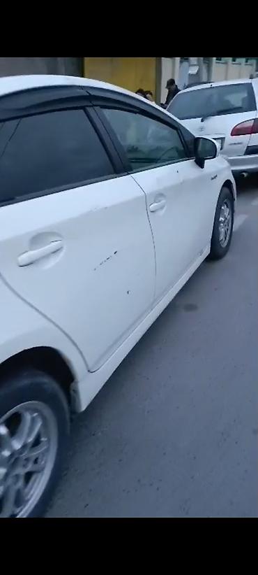 Продажа авто: Toyota Prius: 2013 г., 1.5 л, Вариатор, Гибрид, Седан — 6
