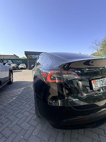 byd han ev: Tesla Model Y: 2023 г., 1.5 л, Автомат, Электромобиль, Седан — 2