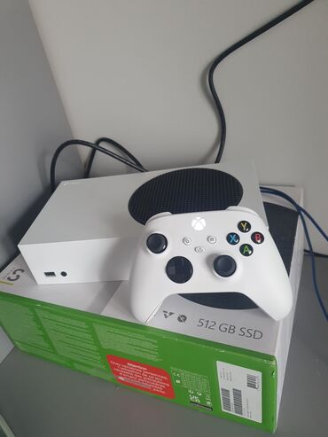 360 xbox: Xbox Series S 512gb Продаю, т.к потерял интерес к играм Джойстик
