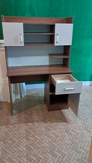 komputer setup: Düz masa, Polkalı, Siyirməli, Azərbaycan, Teksturalı laminat, Zəmanətli, Kredit yoxdur — 1