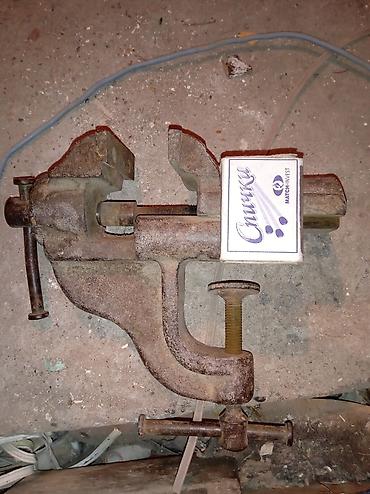 бу качели: Тиски Железный ящик газовый ключ и прочее — 5