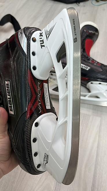 Коньки: Хоккейные коньки Bauer Vapor X:60 Шлем Баул - Линейка Vapor — узкая — 2