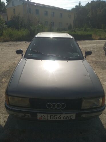 ауди 80 1987: Audi 80: 1986 г., 1.8 л, Механика, Бензин, Седан
