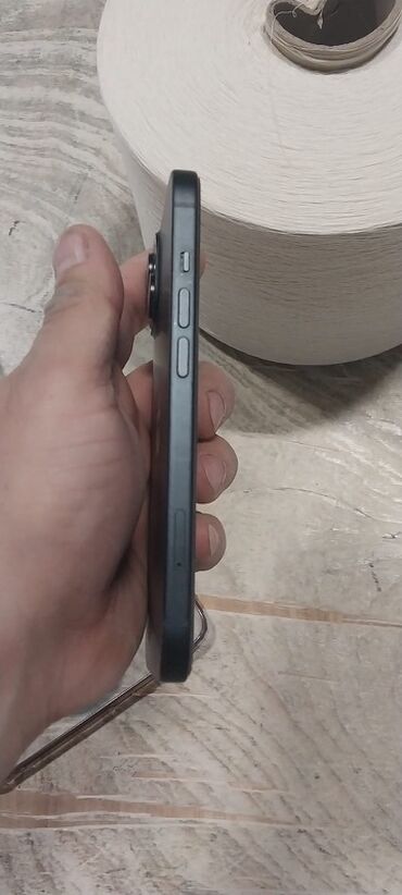 Apple iPhone: IPhone 15, 128 GB, Qara, Zəmanət, Barmaq izi, Face ID — 4