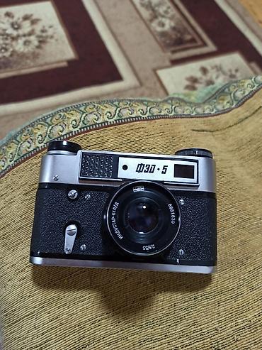 Fotokameralar: FED-5 film fotoaparatı 1970-1990. - Sovet istehsalı (“СДЕЛАНО В — 7