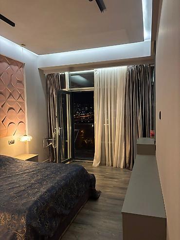 Mənzillər: 2 otaqlı, Yeni tikili, 75 kv. m — 6