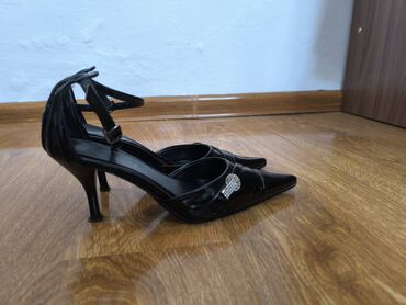 черные туфли: Туфли 36, цвет - Черный