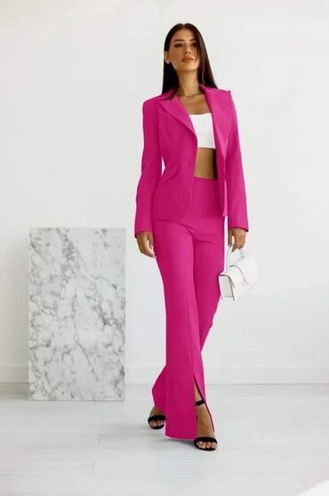 Kompleti: Komplet: 3200 dinara — 4