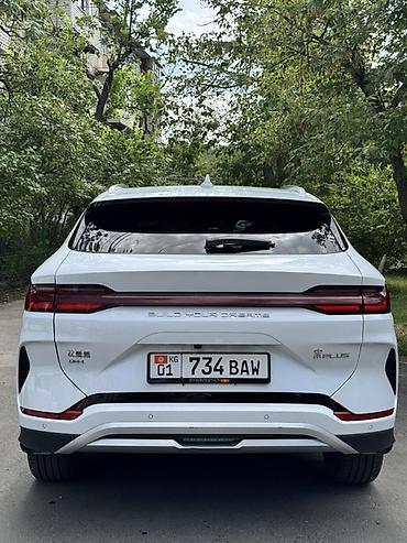song plus 2025: BYD Song Plus: 2023 г., Гибрид, Кроссовер — 4