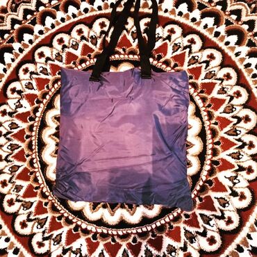 Текстиль: Продается новая сумка-плед, размер (1м*1,30м). Удобно взять в дорогу и