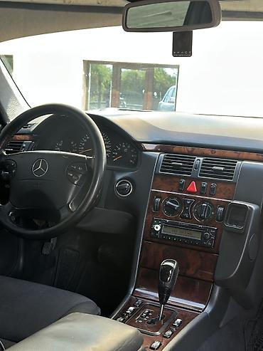Продажа авто: Mercedes-Benz E-Class: 2000 г., 3.2 л, Автомат, Бензин, Седан — 9