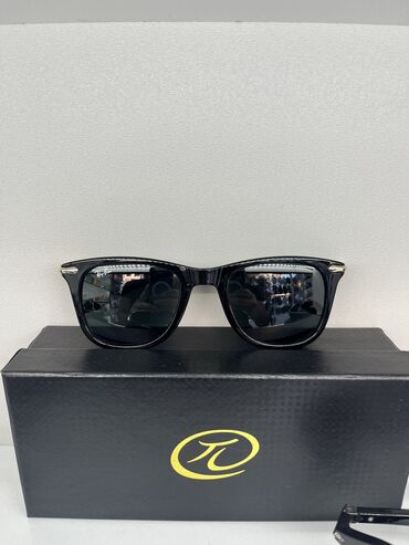 Eynəklər: Gün eynəyi, Ray-Ban, Yeni — 12