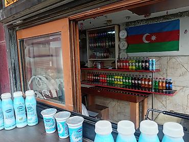 simit arabası: Hazir biznes .Siftaforun alti herkesin toplasdiqi gedis gelisi yer — 4